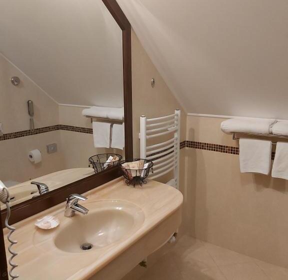 标准单人间, Aqua Marina