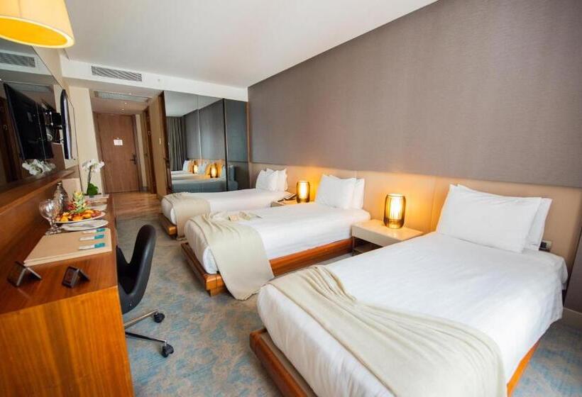 スタンダードトリプルルーム, Dosso Dossi Hotels & Spa Downtown