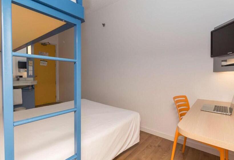 标准三人间, Ibis Budget Curitiba Centro