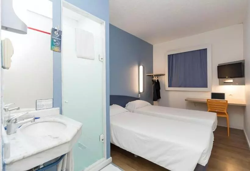 スタンダードルーム, Ibis Budget Curitiba Centro