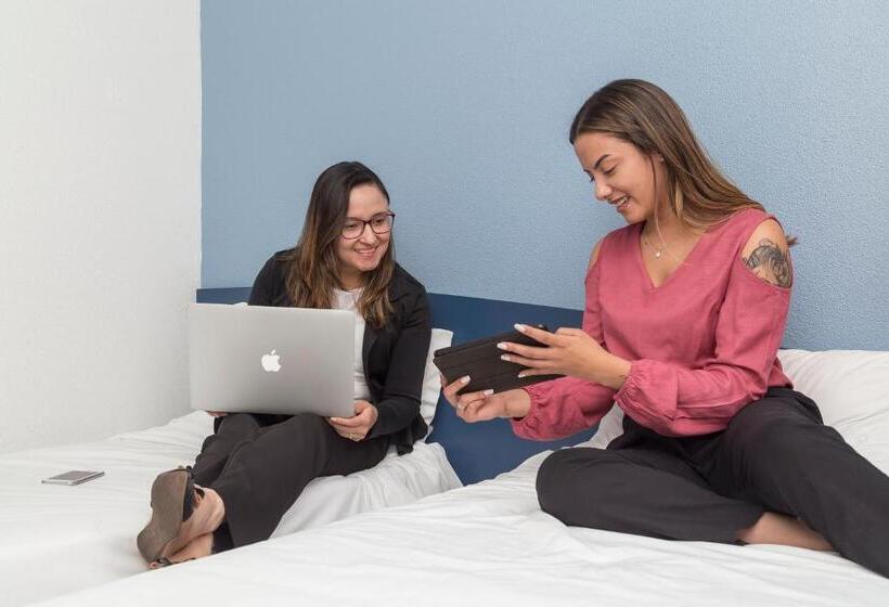 غرفة قياسية, Ibis Budget Curitiba Centro