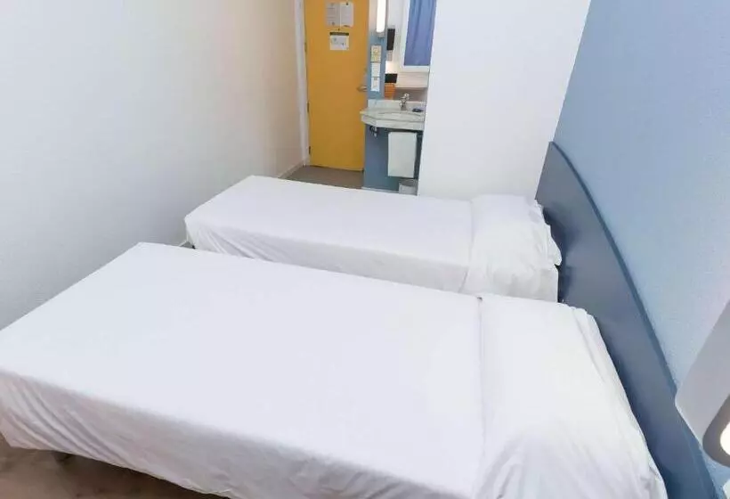 スタンダードルーム, Ibis Budget Curitiba Centro