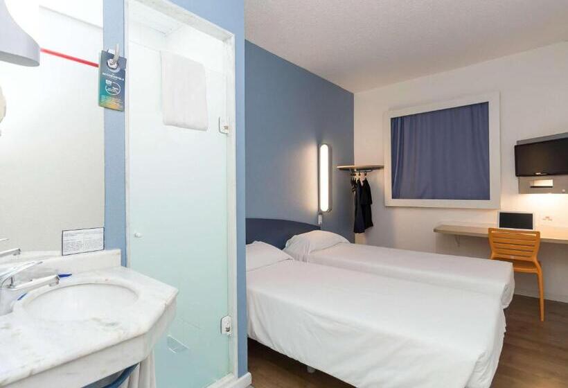 标准间, Ibis Budget Curitiba Centro
