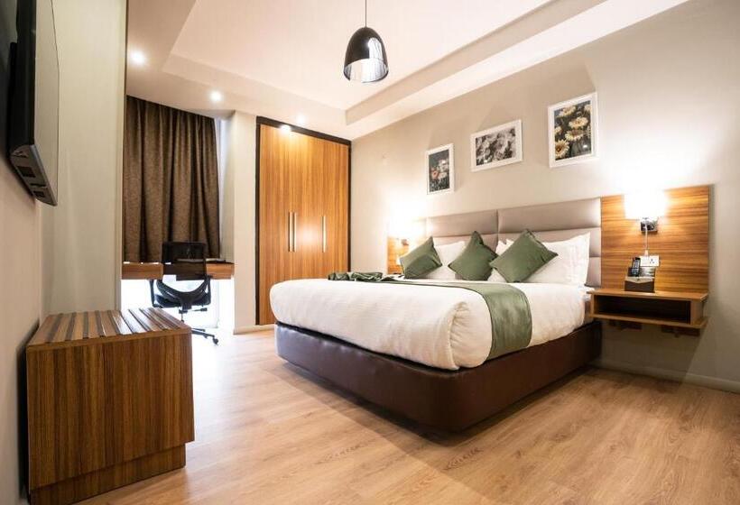 آپارتمان 1 خوابه, Monarch