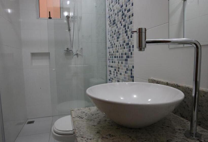 חדר אקזקיוטיב, Plaza Cascavel