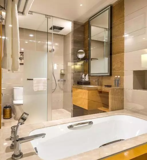 Deluxe-huone King-vuode, Pullman Qingdao Ziyue