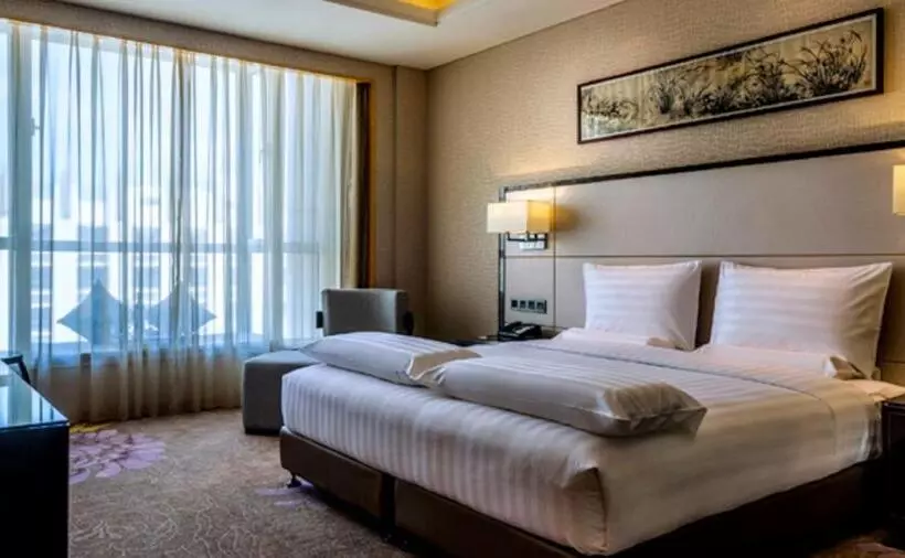 Executive-huone King-vuode, Pullman Qingdao Ziyue