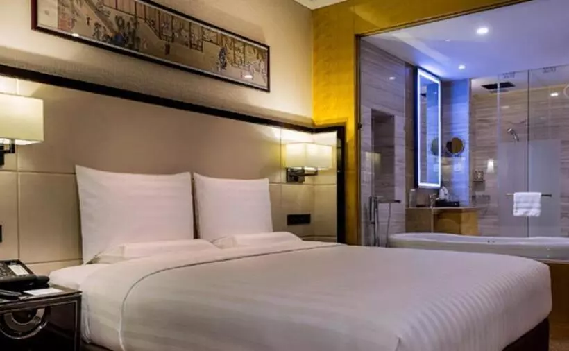 Deluxe-sviitti, Pullman Qingdao Ziyue
