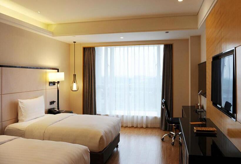 חדר קלאסי עם נוף עירוני, Pullman Qingdao Ziyue