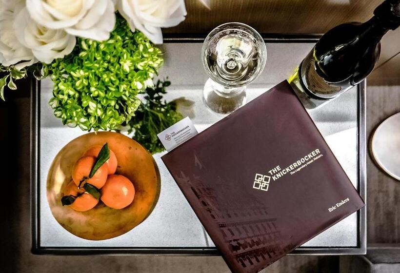 غرفة بريميوم, The Knickerbocker