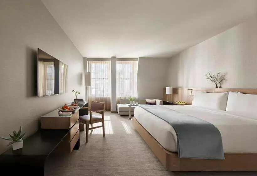 Junior Suite King Bed