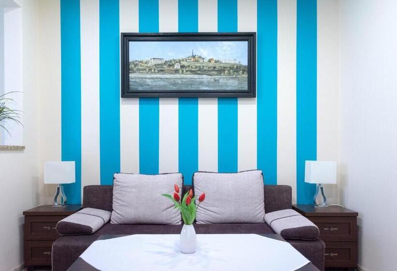 Апартаменты 1 Спальня, Noclegi Grill Solo