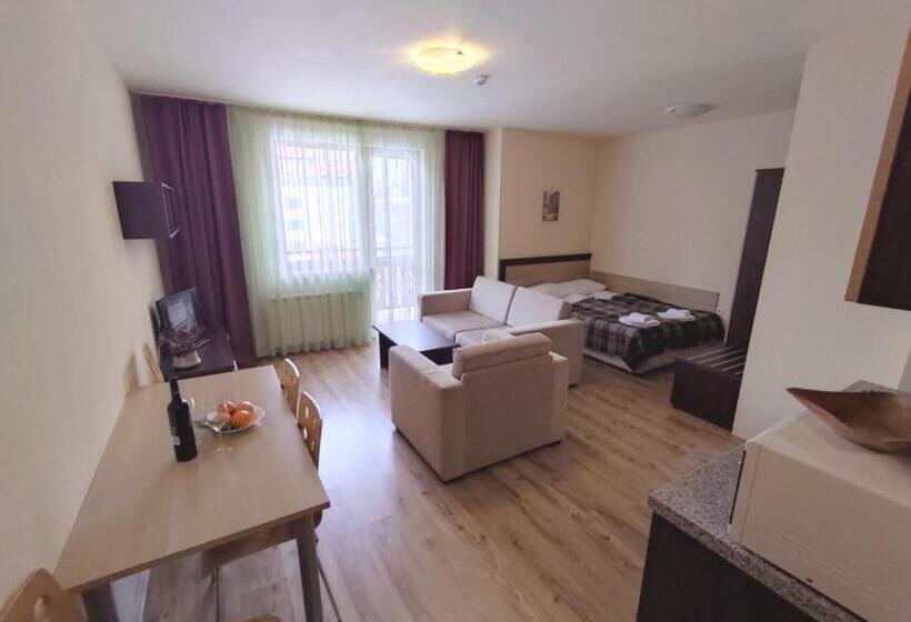 إستوديو قياسى, Nevada Apart