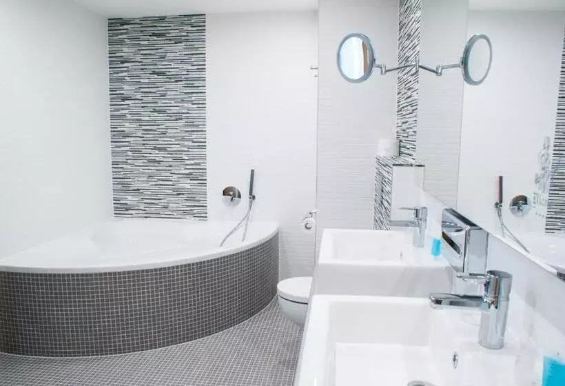 デラックススイート, Spa Hotel Diana