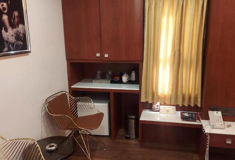 سوییت سوپریور, Manila