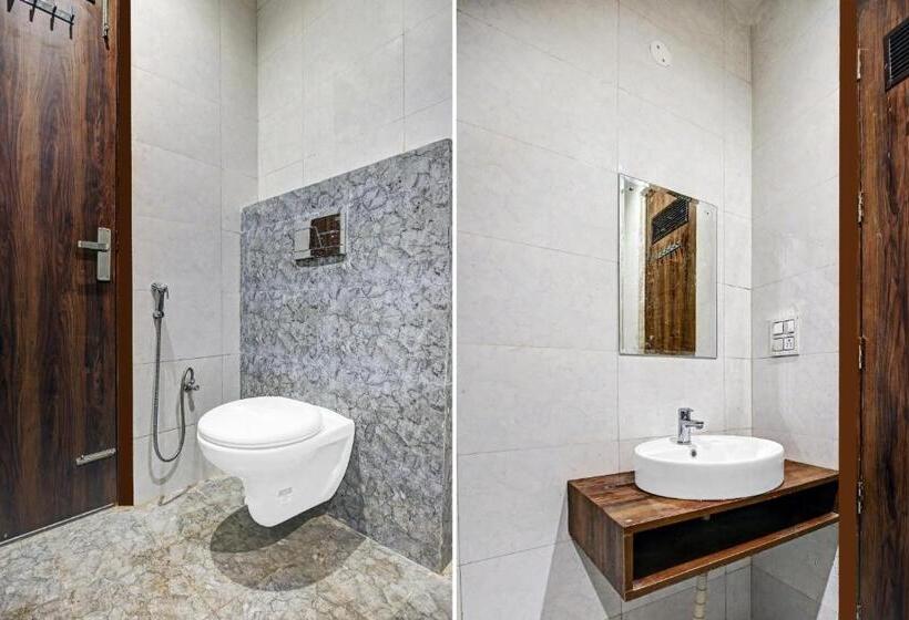 غرفة كلاسيكية ثلاثية, Flagship  Chandigarh