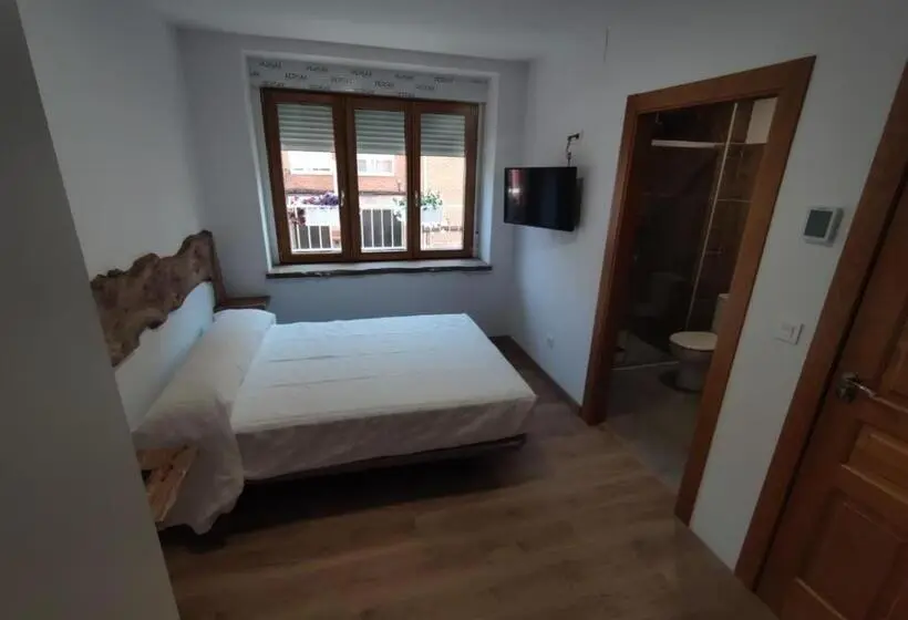 デラックスルーム, Hostal San Juan