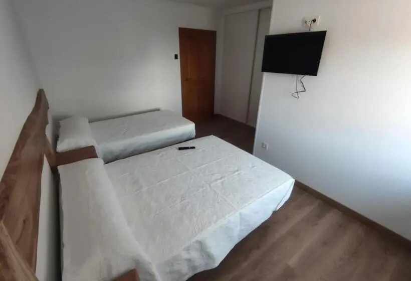 スタンダードルーム, Hostal San Juan