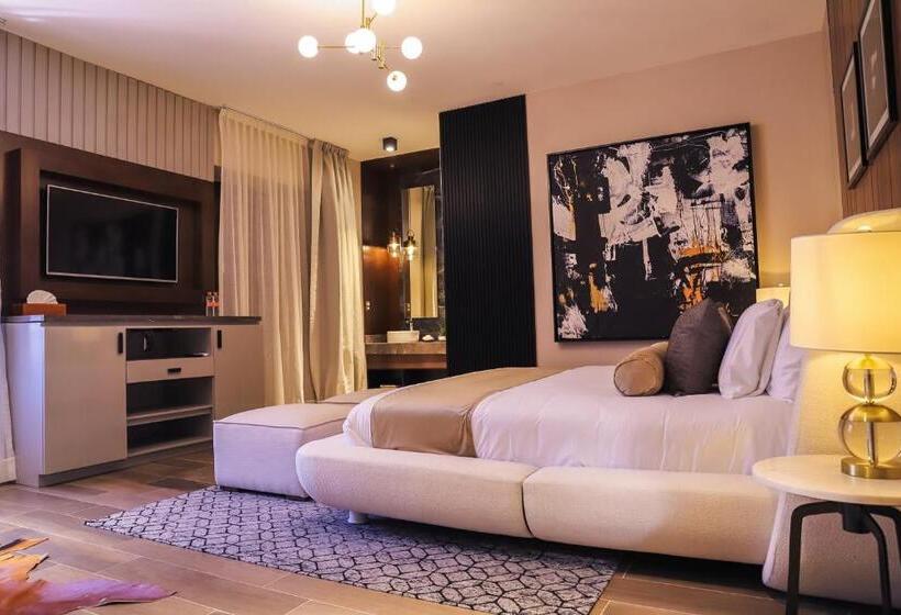 Deluxe Suite King Bed, Boutique Corazón Mexicano