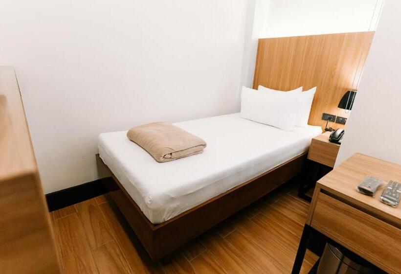 エコノミーシングルルーム, El Sancho