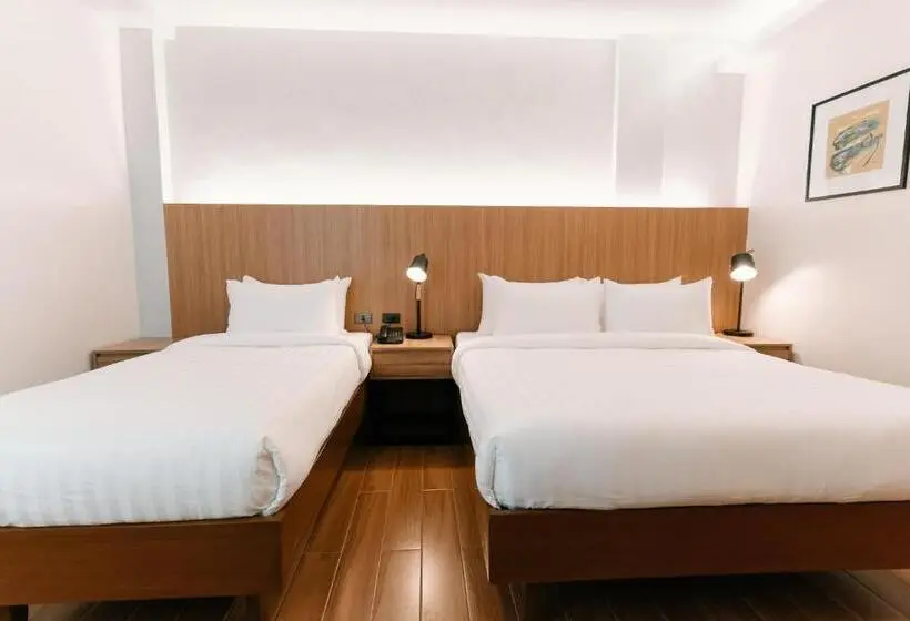 Deluxe Kolmen Hengen Huone, El Sancho