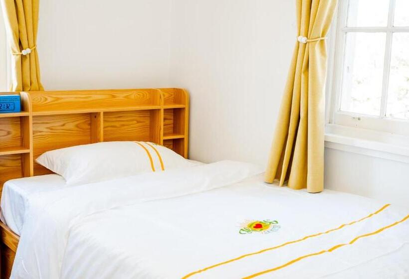 스탠다드 싱글 룸 공동욕실, Hearty Center Motel