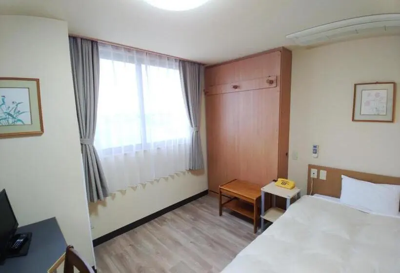 Standard Yhden Hengen Huone, Hakusan Hills