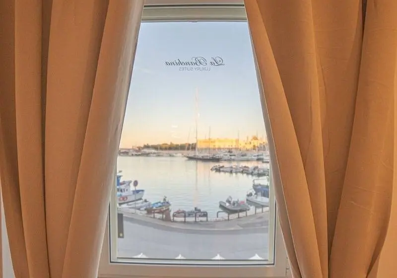 オーシャンビュージュニアスイート, La Banchina Luxury Suites
