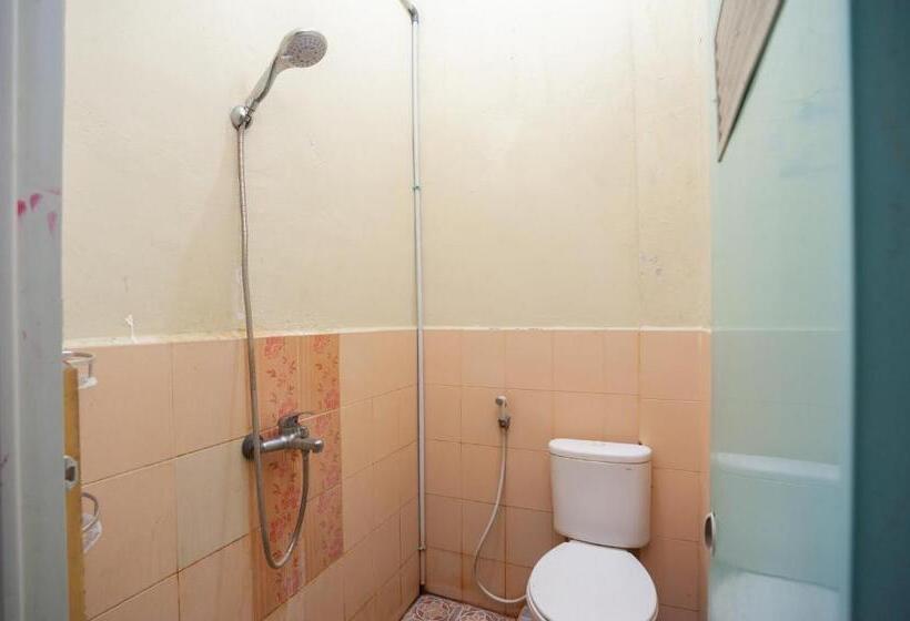 غرفة عائلية, Reddoorz Near Universitas Muhammadiyah Pringsewu