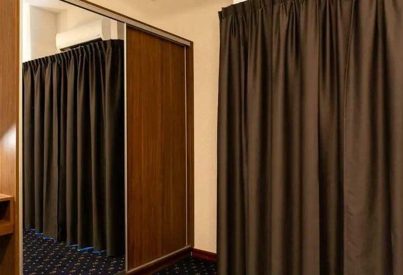 اتاق لوکس با بالکن, Royal Breeze Paramaribo