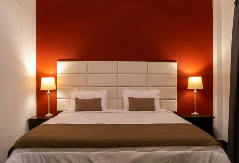 اتاق لوکس با چشم‌انداز شهر, Royal Breeze Paramaribo