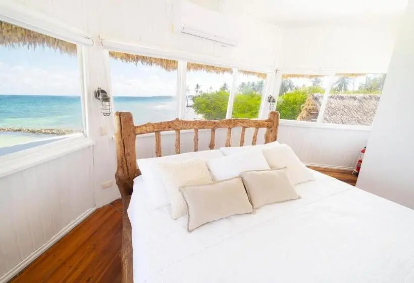 デラックスルーム, Quinta Del Mar Crystal Beach