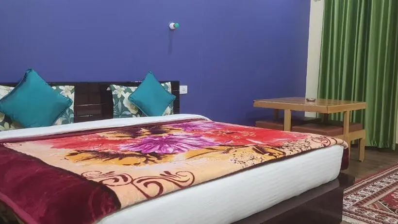 バルコニー付きデラックスルーム, Shivay Home Stay