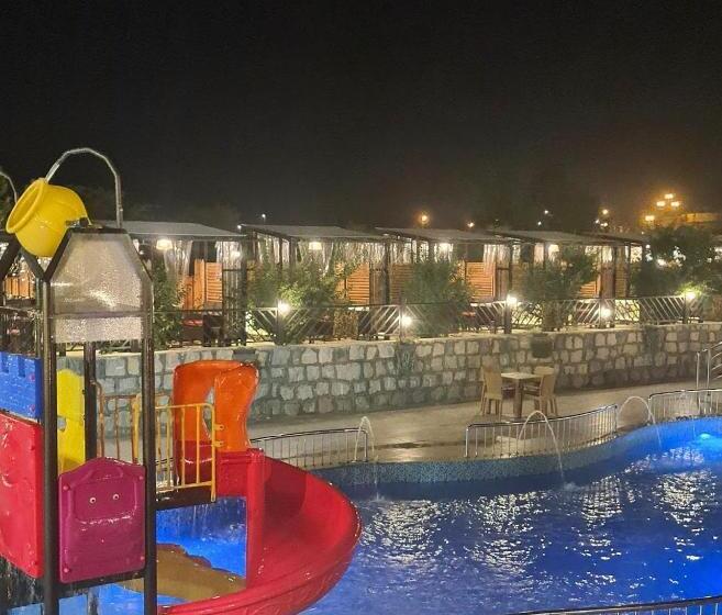 스위트 킹사이즈 침대, Almasakin Alfakhira