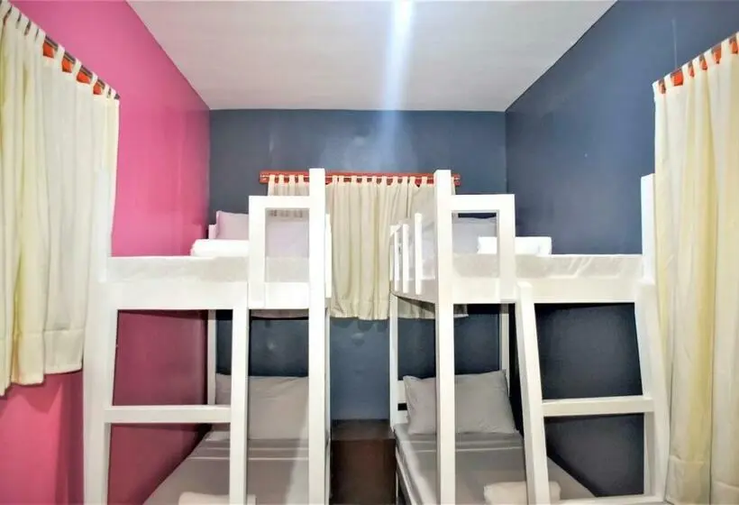 スタンダード４人部屋, 13 Ways Room Rentals