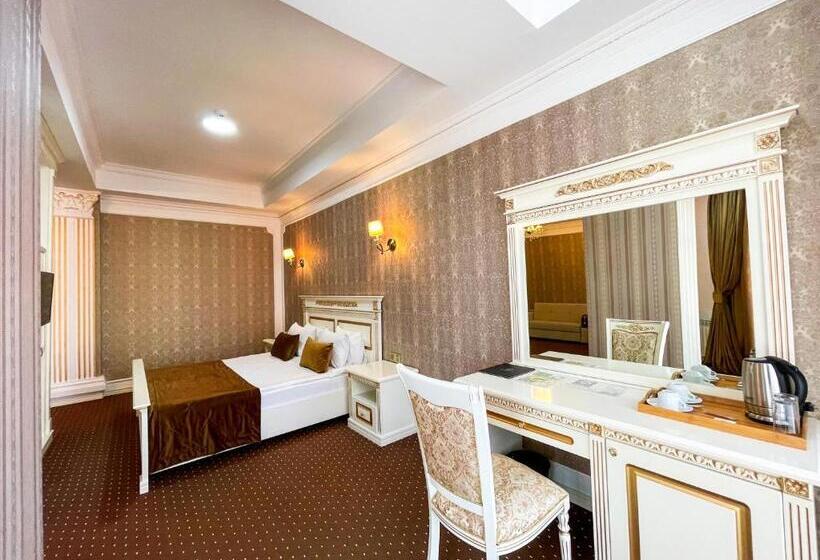 سوییت سوپریور, Premier Palace Baku