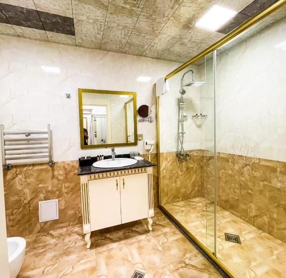 سوئیت 2 خوابه, Premier Palace Baku