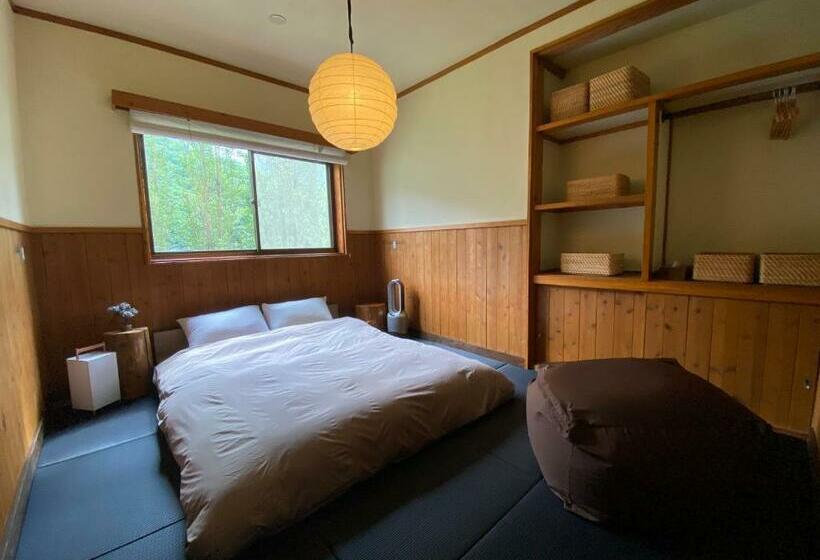 غرفة قياسية, Heidi Guest House