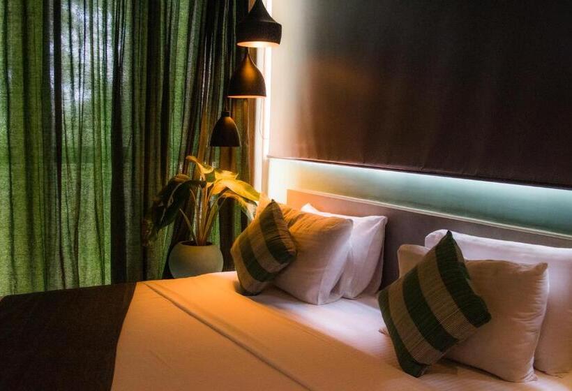 Апартаменты 1 Спальня Нижний Этаж, Serene Villa