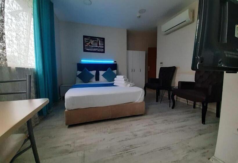 スタンダードルーム, 216 Turkuaz Suit