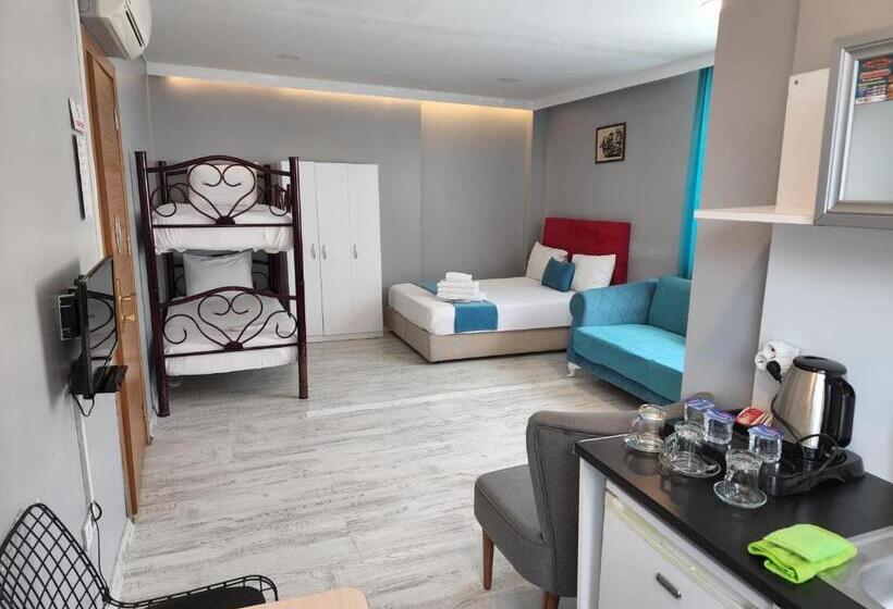 スイート(家族用), 216 Turkuaz Suit