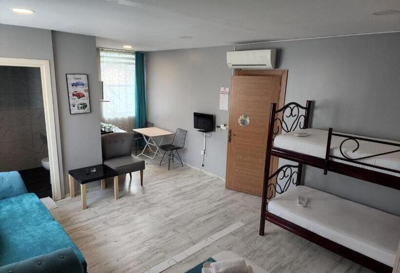 スイート(家族用), 216 Turkuaz Suit