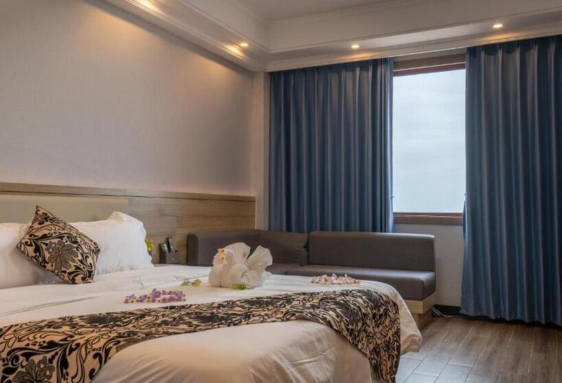 חדר אקונומי יחיד, G.c Royal