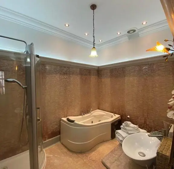 اتاق لوکس, Indian Palace Hotel Boutique Spa & Restaurante