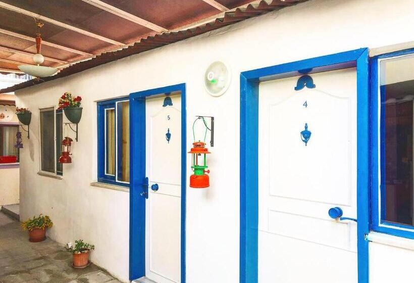 ガーデンビュースタンダードルーム, Ozdemir Pansiyon