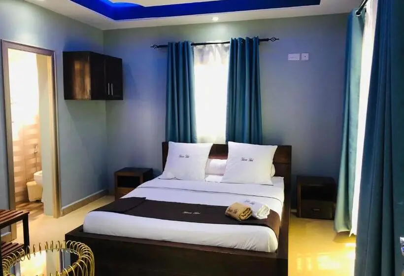 اتاق اکونومی, Human Hotel Ivato