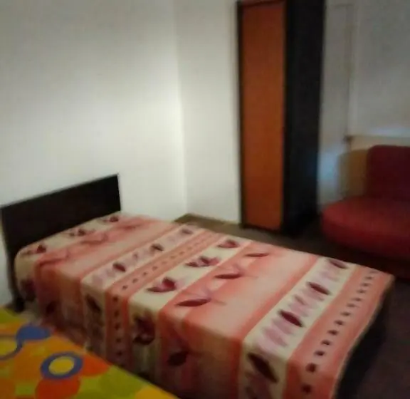 Standard-huone, Cameră Privata Cu Baie Tina, Iulius Mall