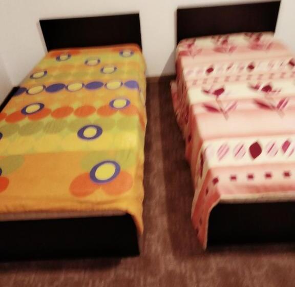 Pokój Standard, Camera Cu Baie Tina