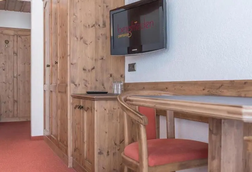 Comfort-huone, Pension Bergfrieden