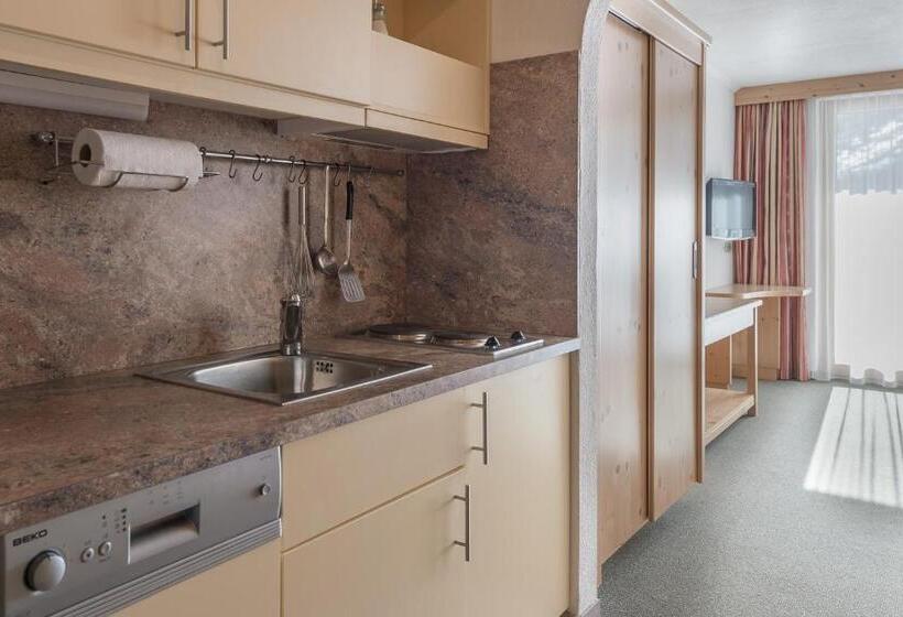 آپارتمان 1 خوابه, Pension Bergfrieden